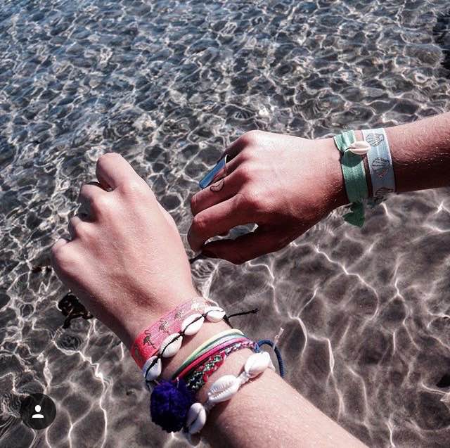corsica corse calvi skinfeelings jewel bijoux bracelet coquillages shell holidays vacances trip travel friends amis photo pic