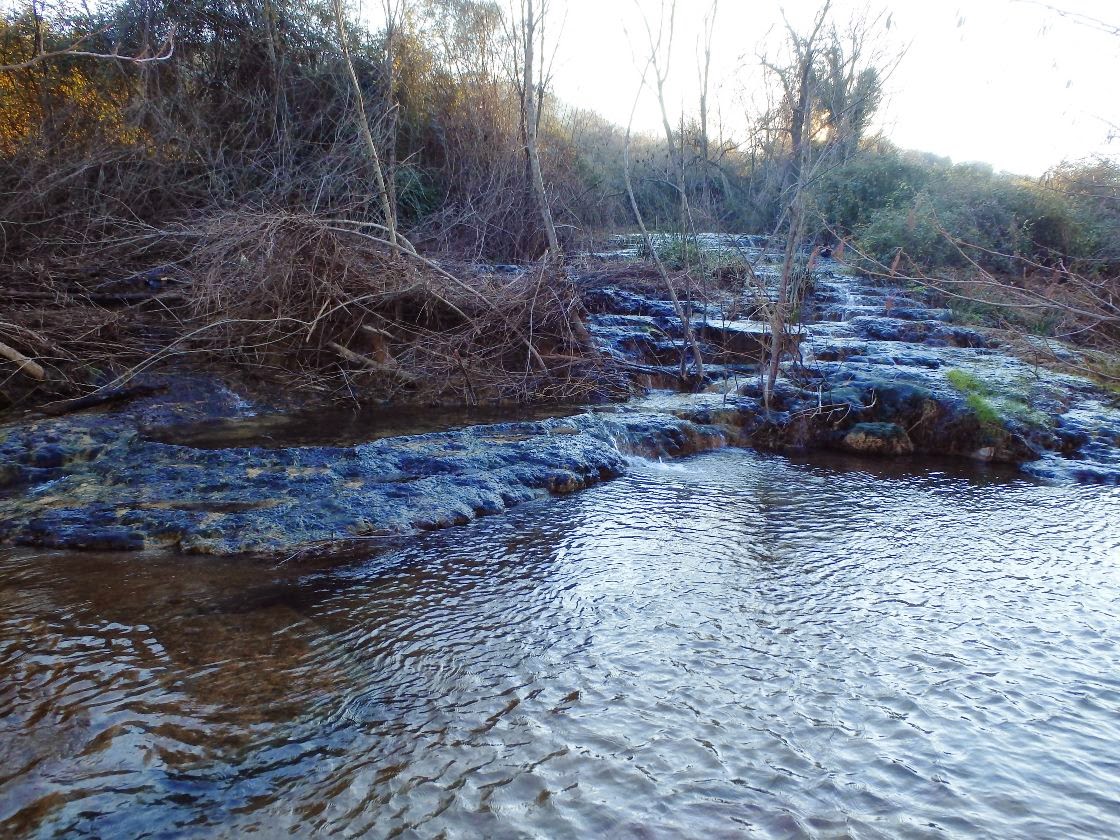 hérault insolite bain de pied au