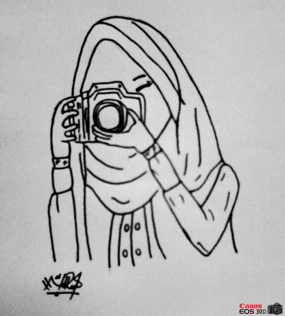 This Is Story My Life Wanita Muslimah Memegang Kamera