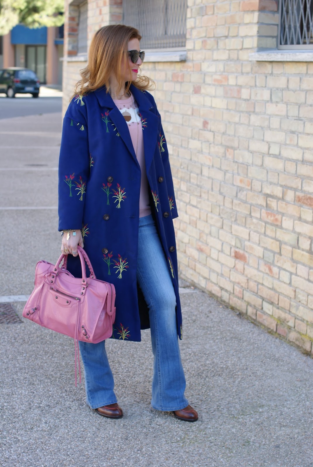 How to wear flare denim pants with a modern twist | Fashion and Cookies ...