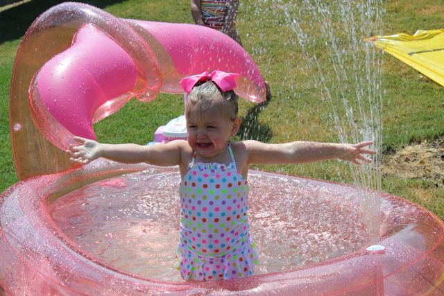 The Bufe Family: Splish Splash Birthday Part 1