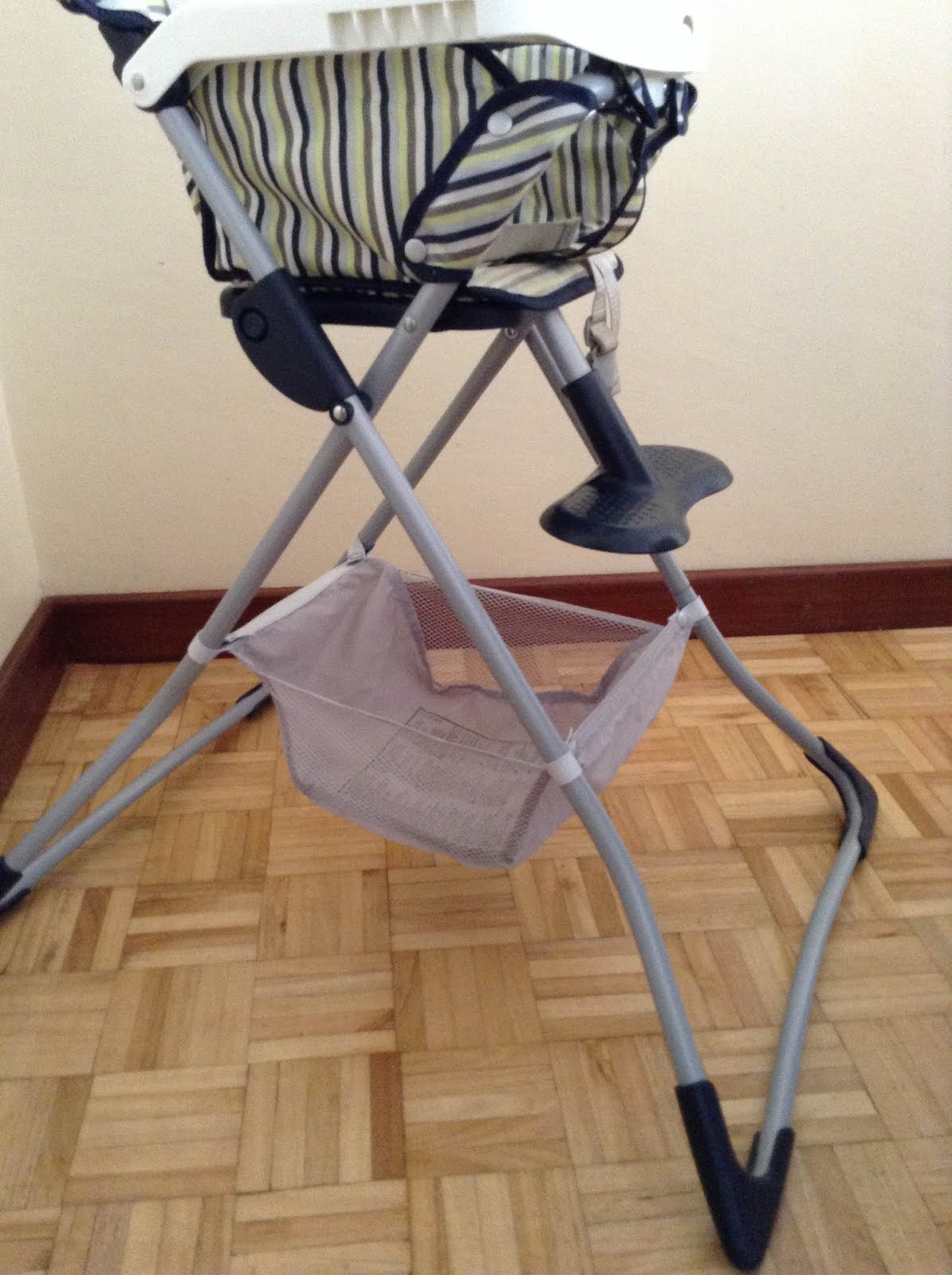 NairobiMail Graco Brand baby feeding chair in very good condition