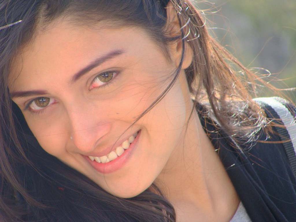 Elegance Of Life: Ayeza Khan Elegance Of Life: Ayeza Khan
