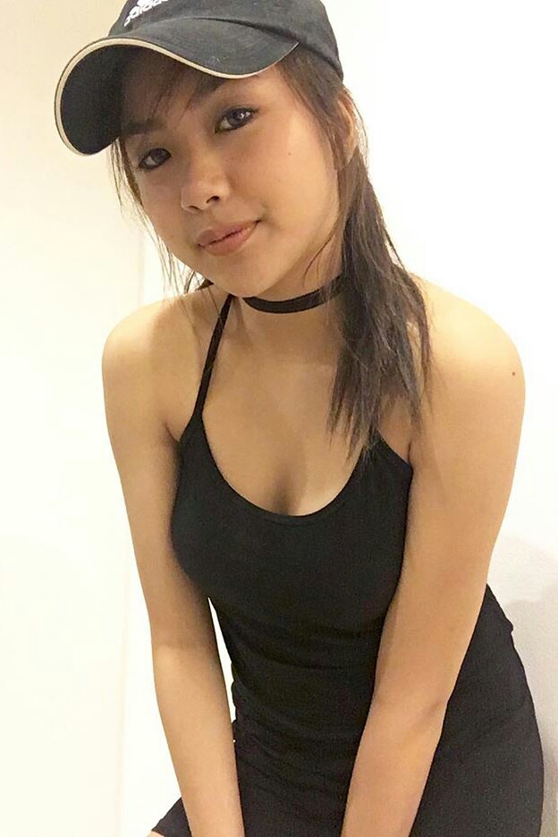 Marga Aquino Hot And Sexy Pinay Freelance Model Pinay