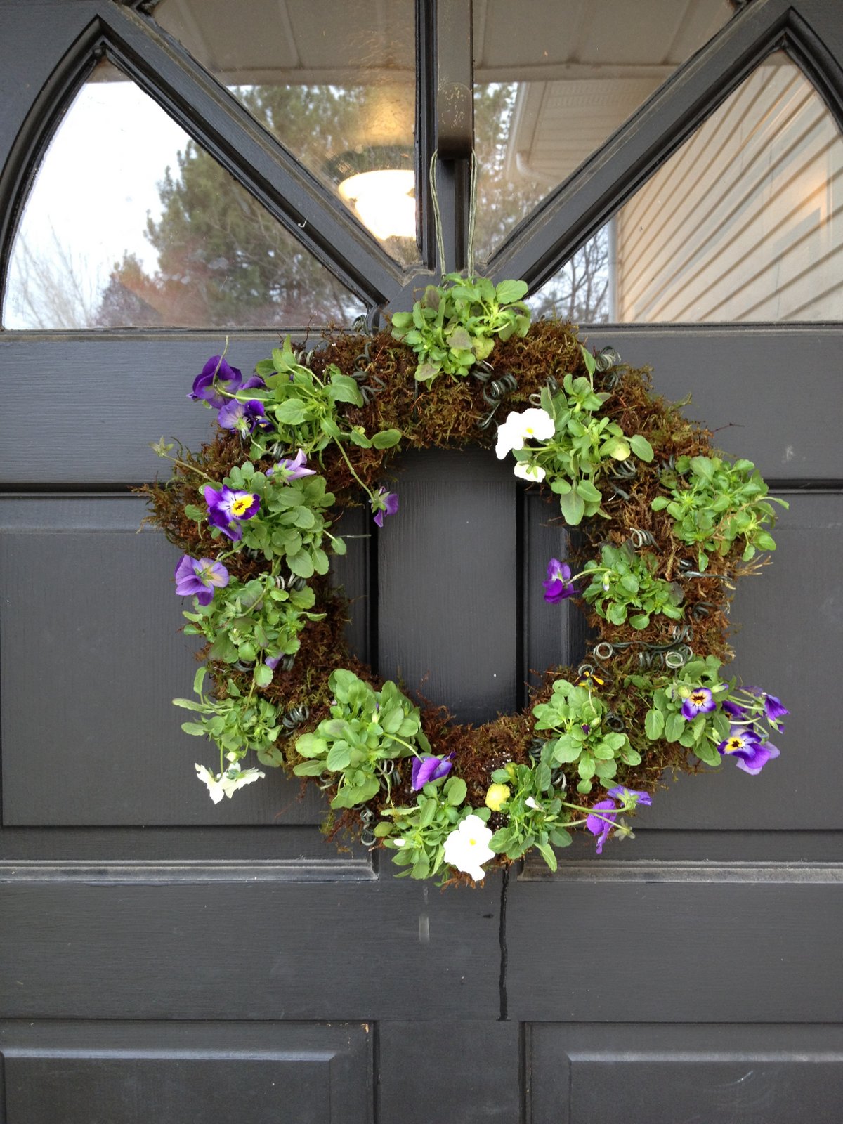 Life Frosting A fresh flower wreath