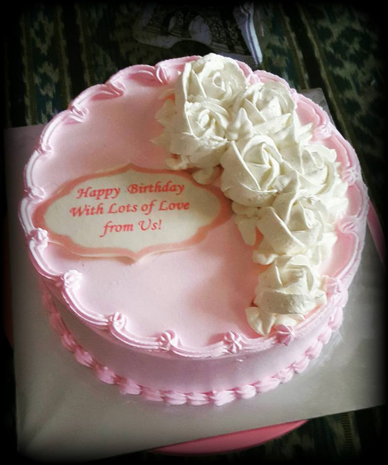 Izah's Kitchen Birthday cake for a Mom, Halal Birthday cake Singapore