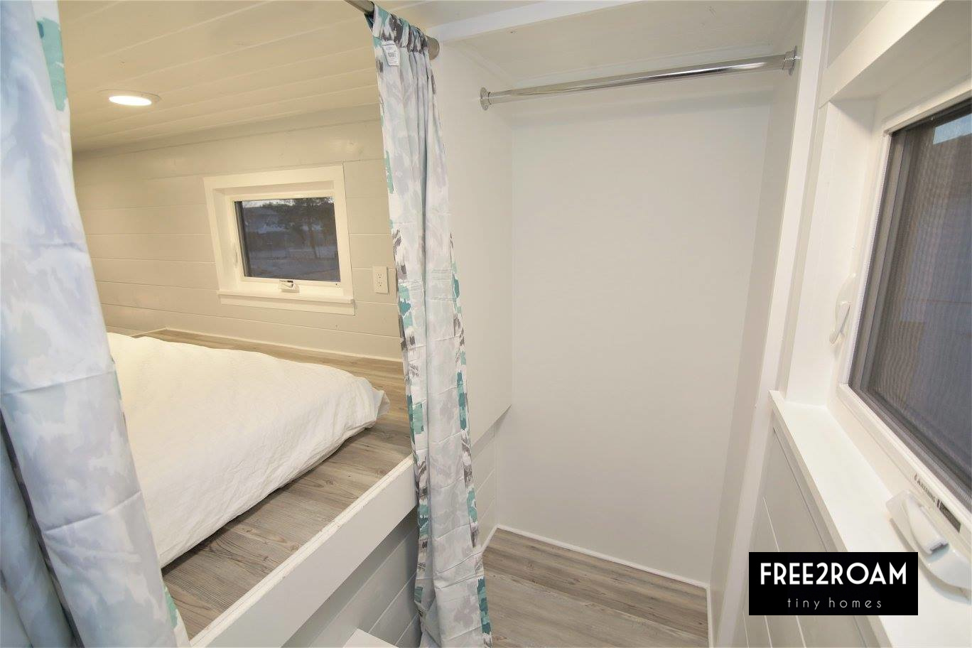 Luxury Double Loft From Free 2 Roam [ TINY HOUSE TOWN ]