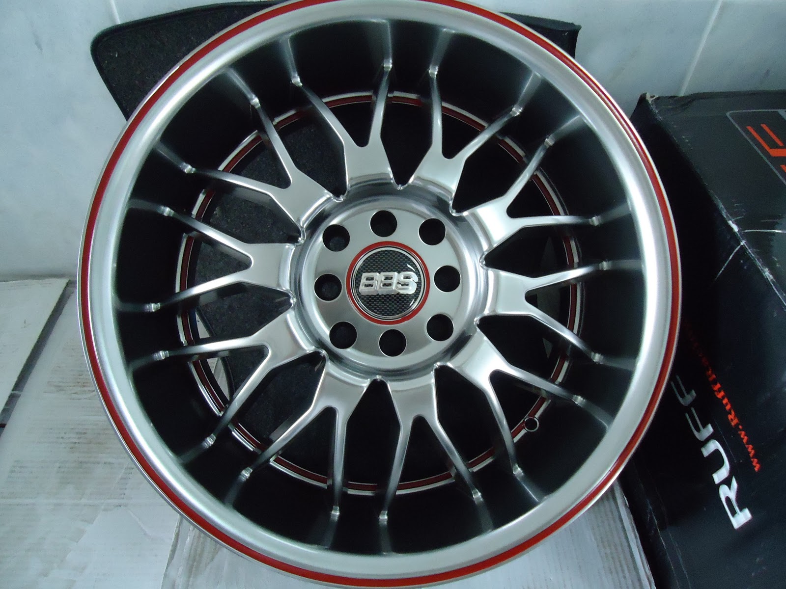 MDK Rodas (MDK Wheels): Aro 17 Ruff Racing 951 4x100/114,3 Estilo Bbs ...