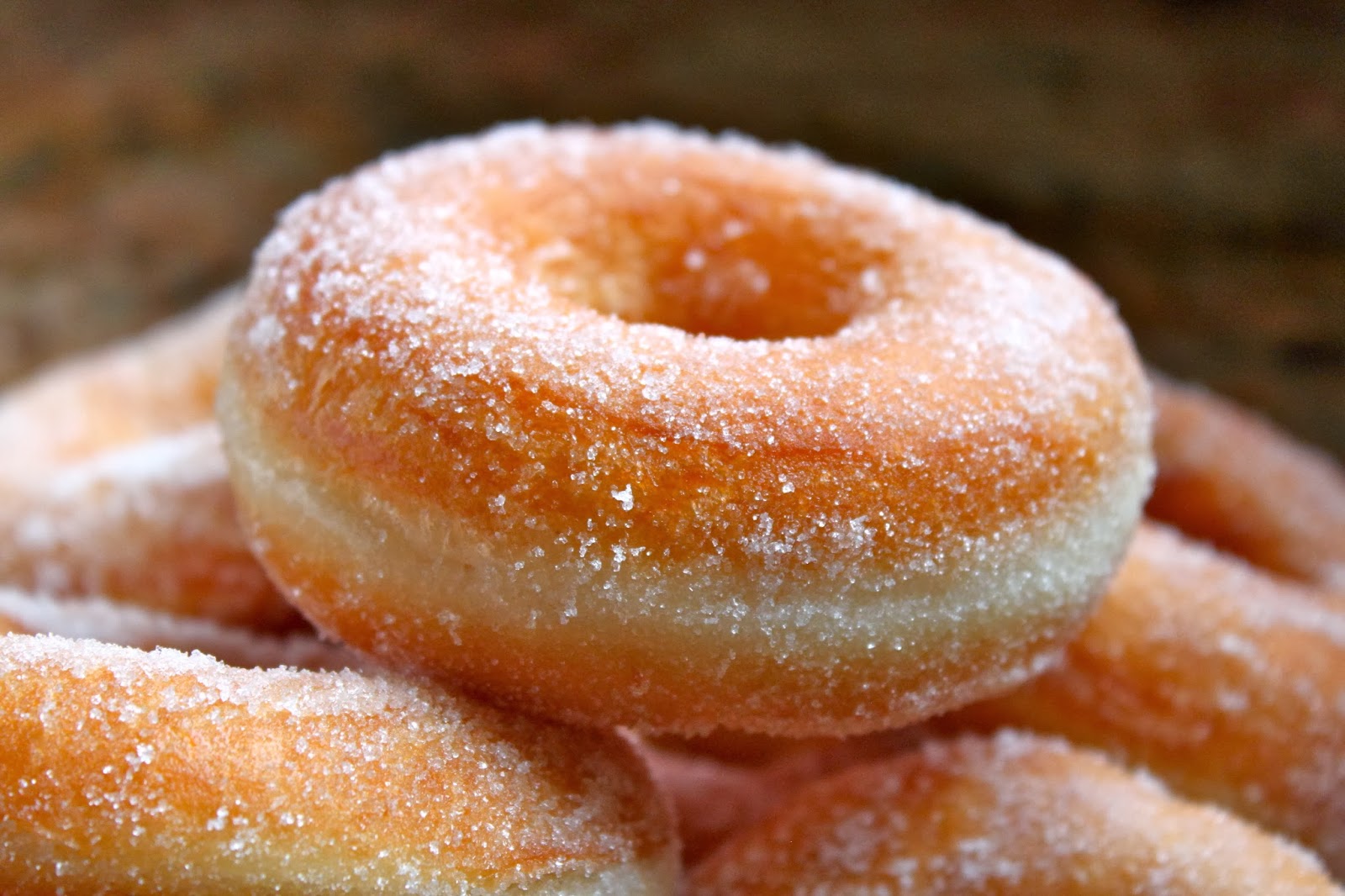 Perfect Yeast Doughnuts–Sugar, and Filled (with Jam, Nutella or Cream)