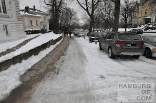 © hamburgize.com / Stefan Warda - "Geräumter Radweg" "Winterdienst" Veloroute 4 - Harvestehuder Weg