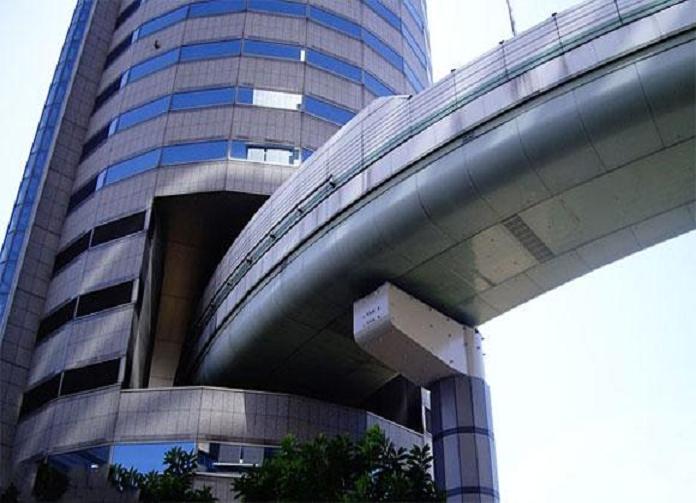 new pictures Osaka’s Gate Tower Building surviving collision with Hanshin Expressway