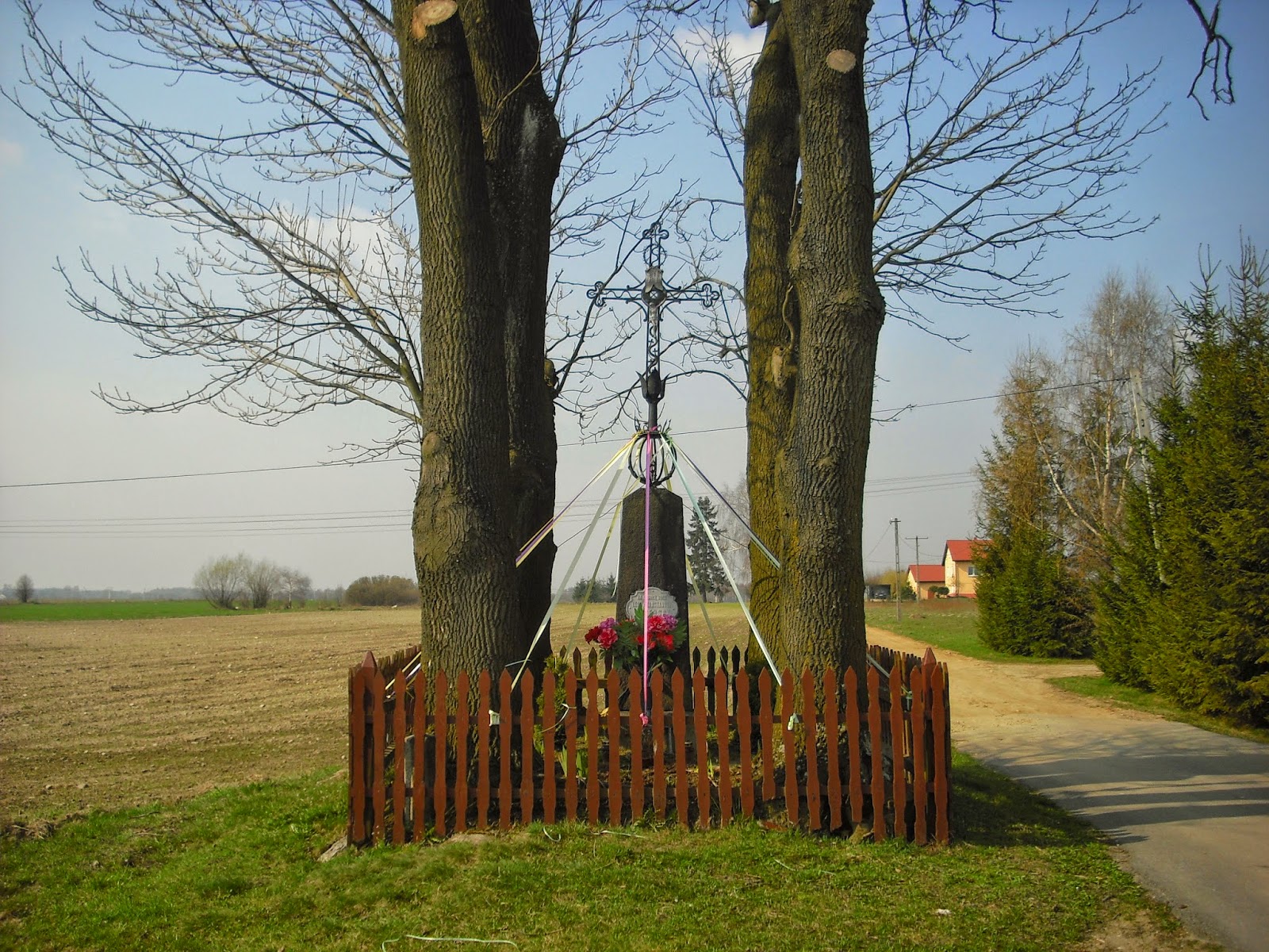 Mazowieckie kapliczki, krzyże i figury świętych Jackowo Dworskie