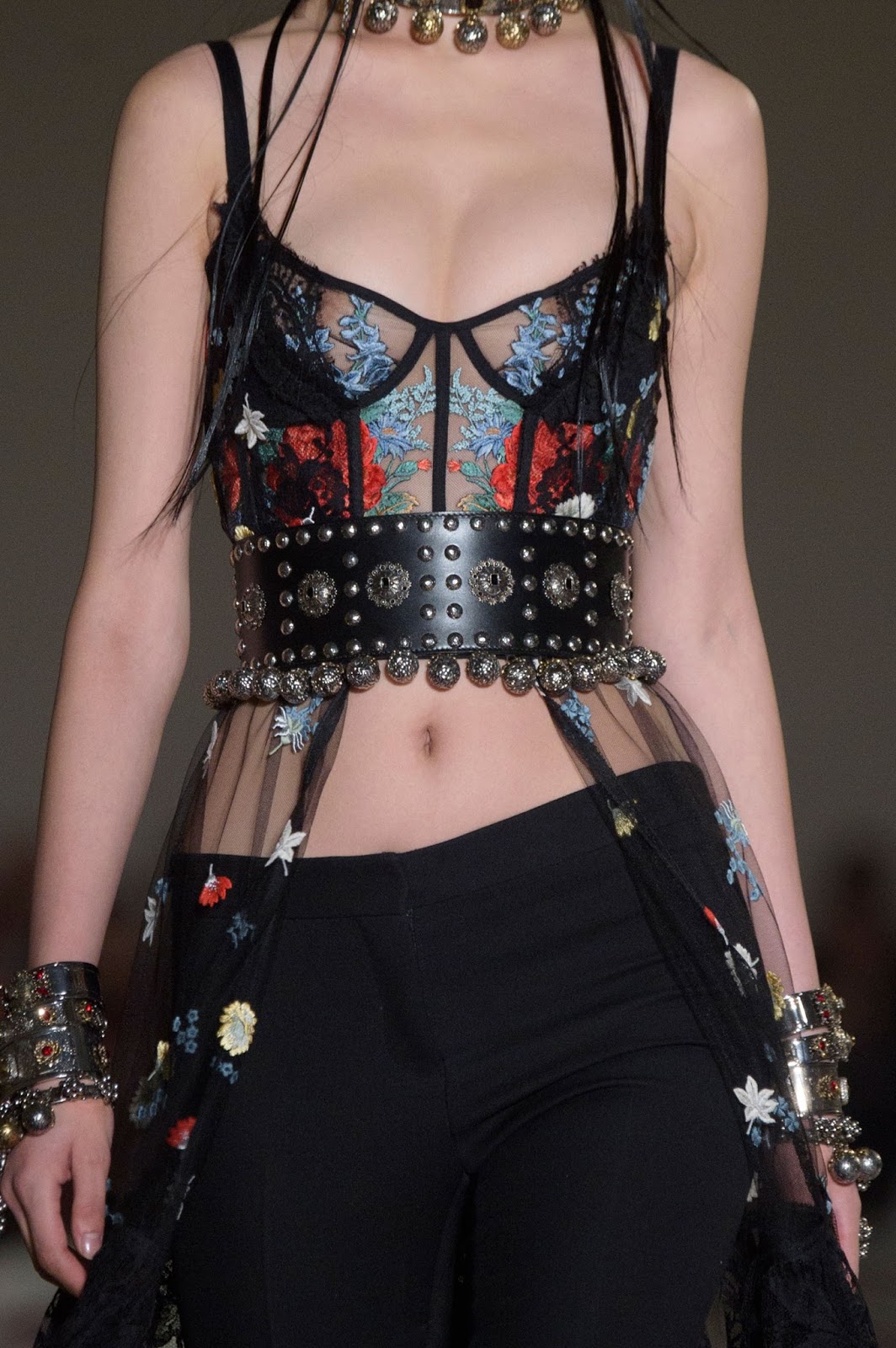 Paris Fashion Week: MCQUEEN MAGNIFICENT