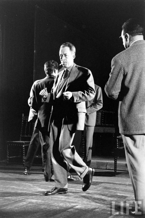 40 Amazing Historical Pictures - Albert Camus dancing