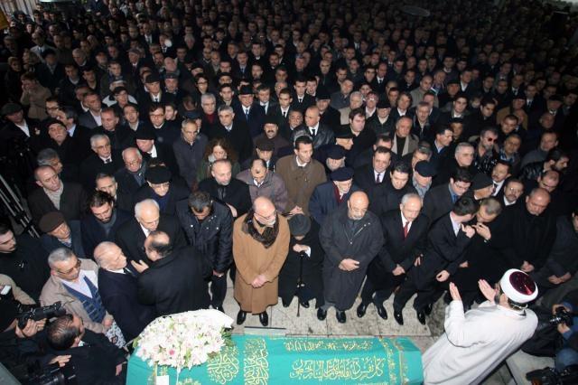 Rüyada Ölmüş Eşini Görmek - Rüya Tabirleri ve Yorumları