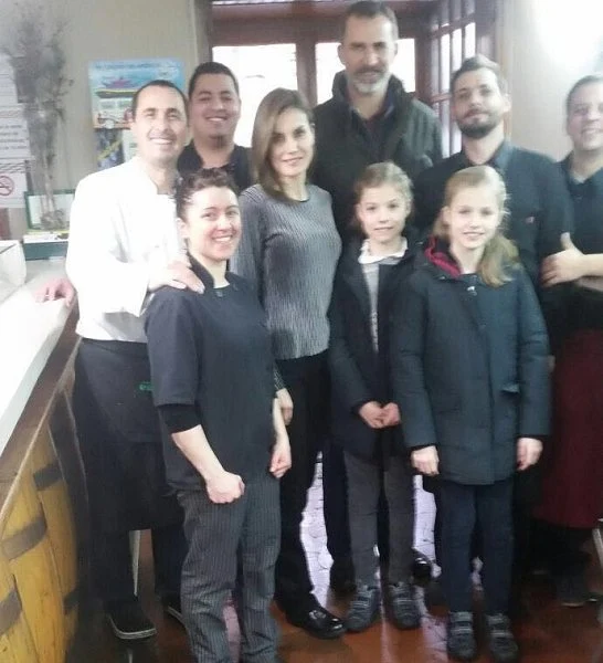 King Felipe, Queen Letizia, Princess Leonor and Infanta Sofia on holiday in Huesca region of Spain went to Las Tres Ranas Restaurant in Jaca