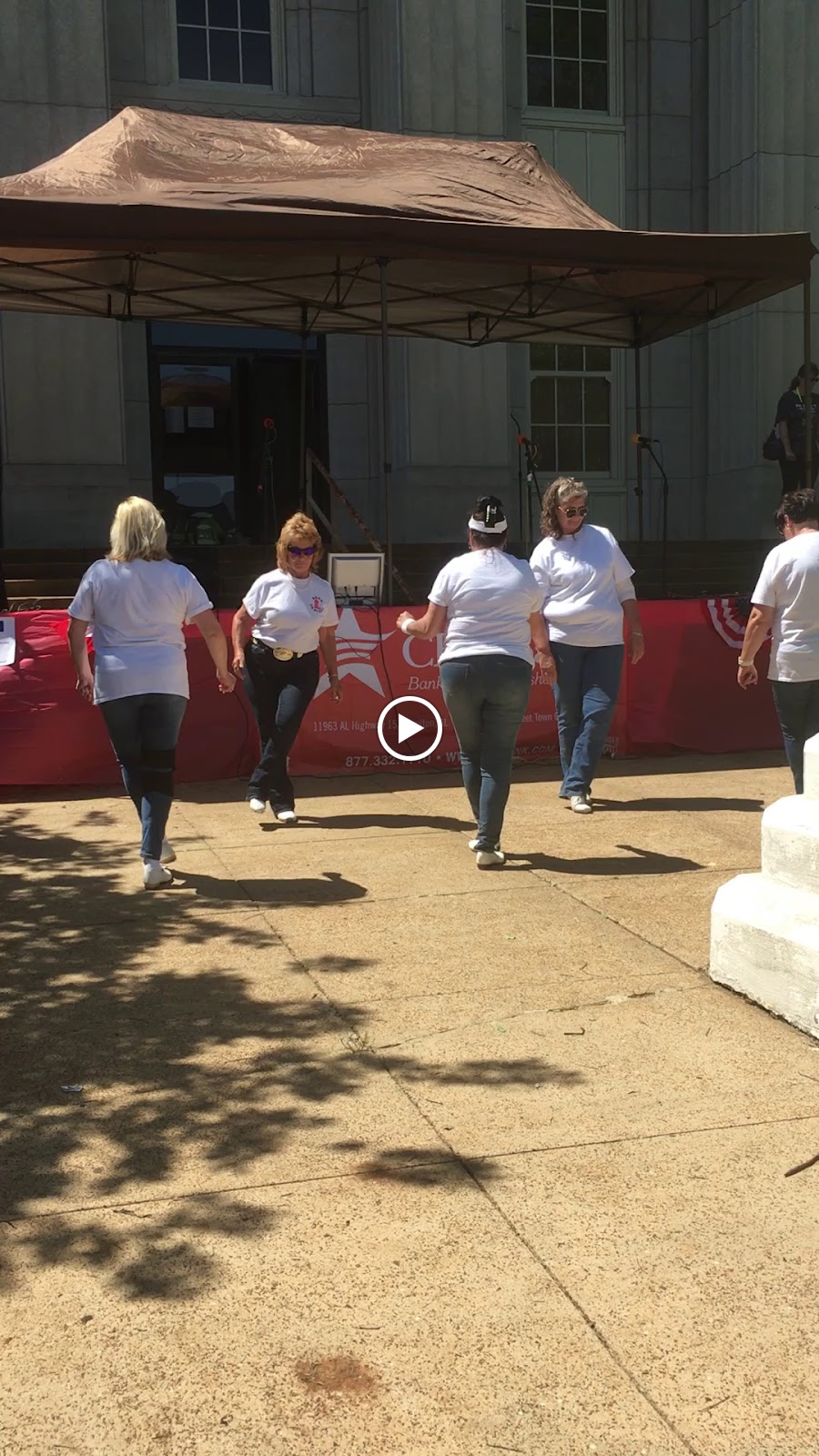 Free Bird's Adventures 2017 May 6, Strawberry Festival Moulton, AL 🍓🍓🍓🍓