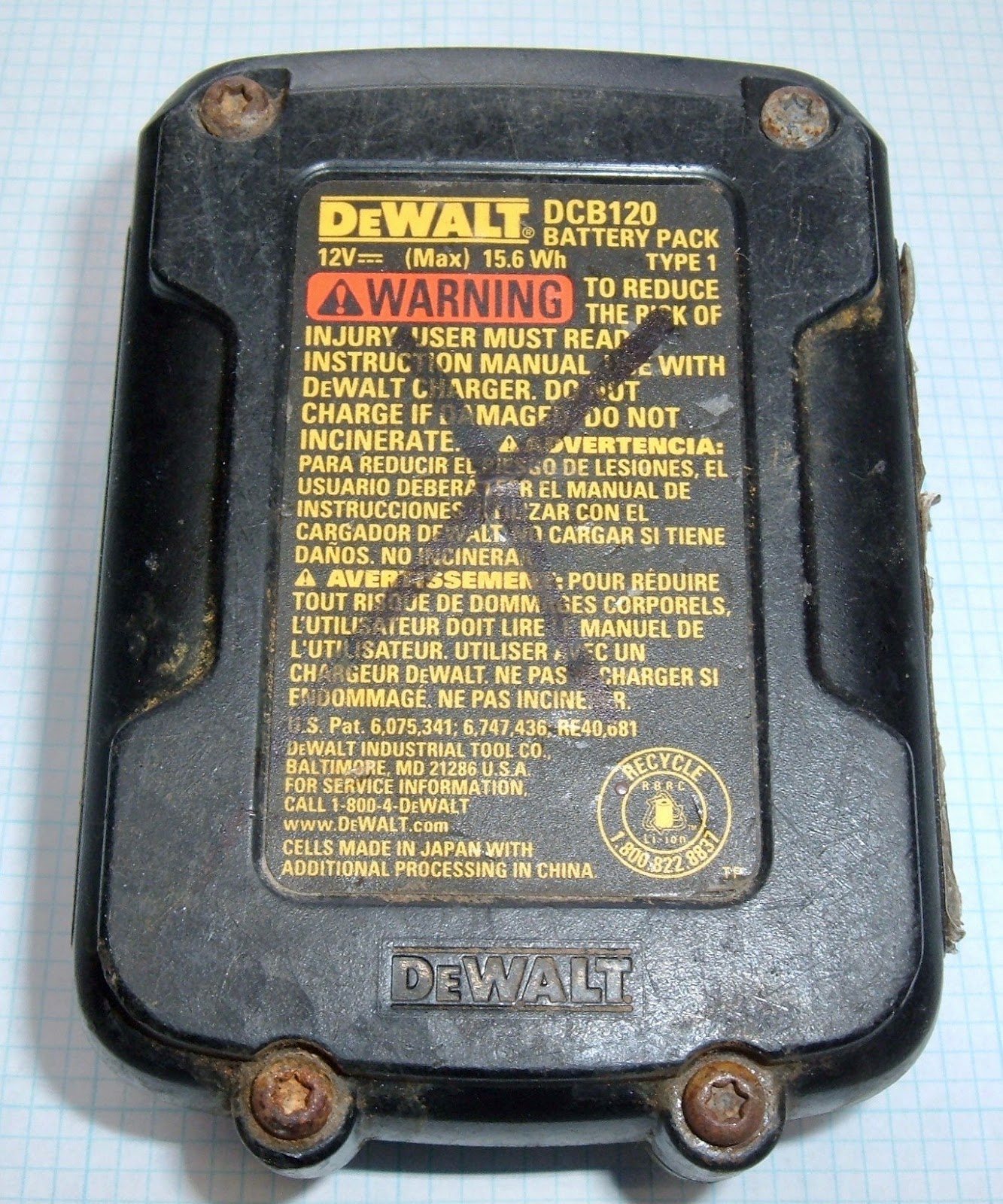 Syonyk S Project Blog Tool Battery Teardowns The 12v Lithium Twins Dewalt And Ryobi