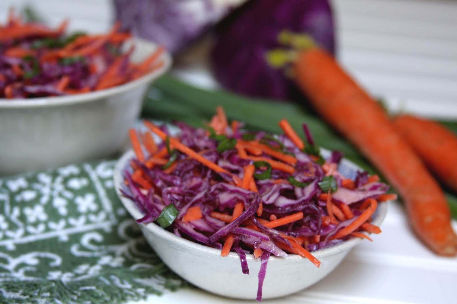 Red Cabbage and Carrot Coleslaw (AIP, Paleo, Vegan) Don't Eat the Spatula