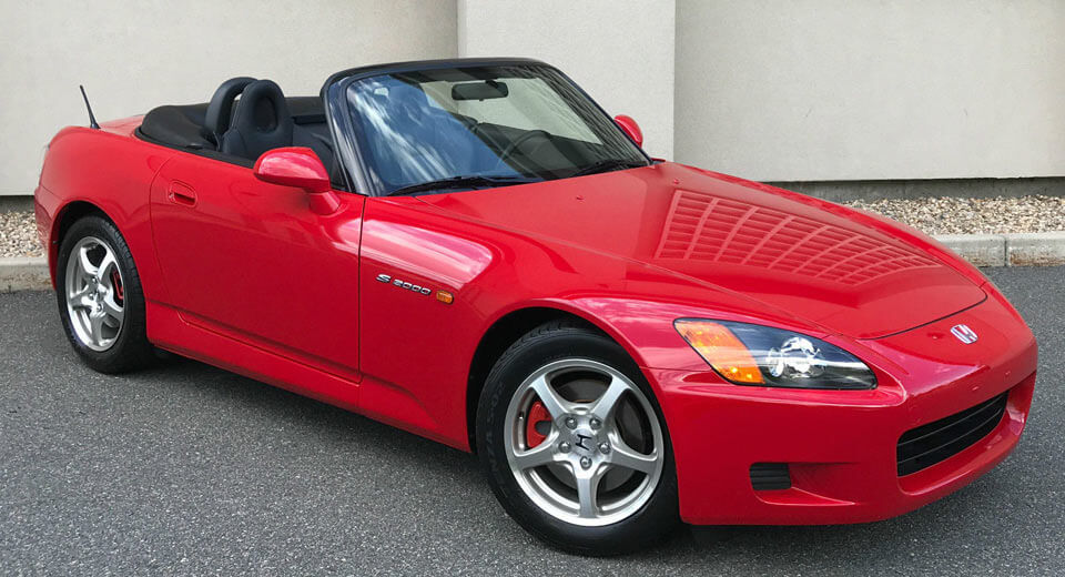 Research 2002
                  HONDA S2000 pictures, prices and reviews