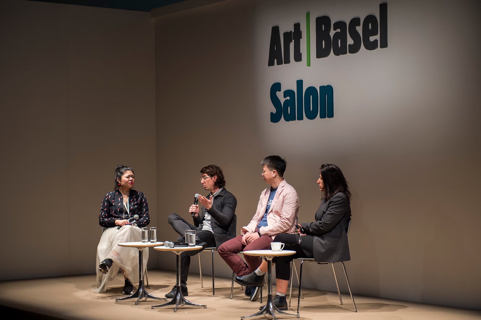 Converge Network Digest Swisscom Activates 5g