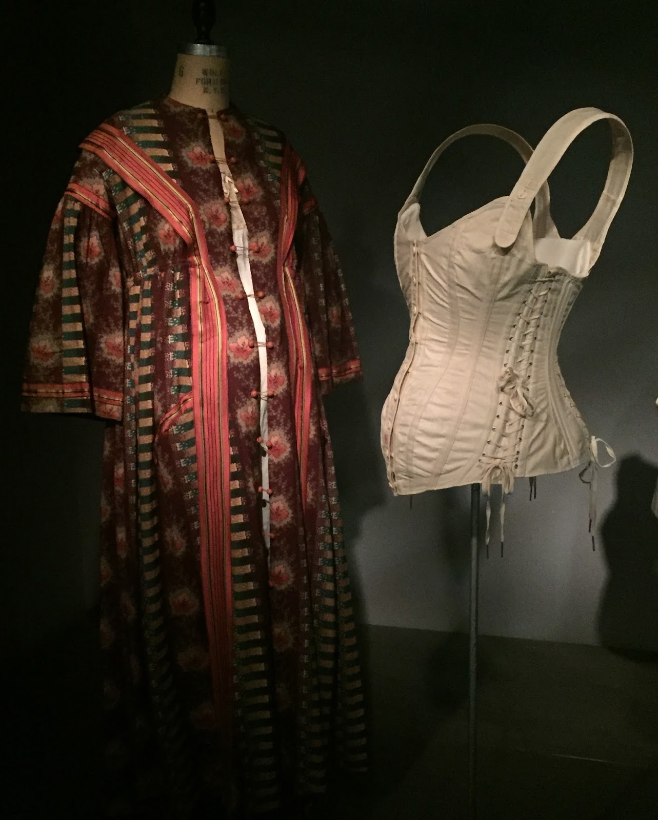 Two Nerdy History Girls A 19thc Maternity Robe & Corset On Display at