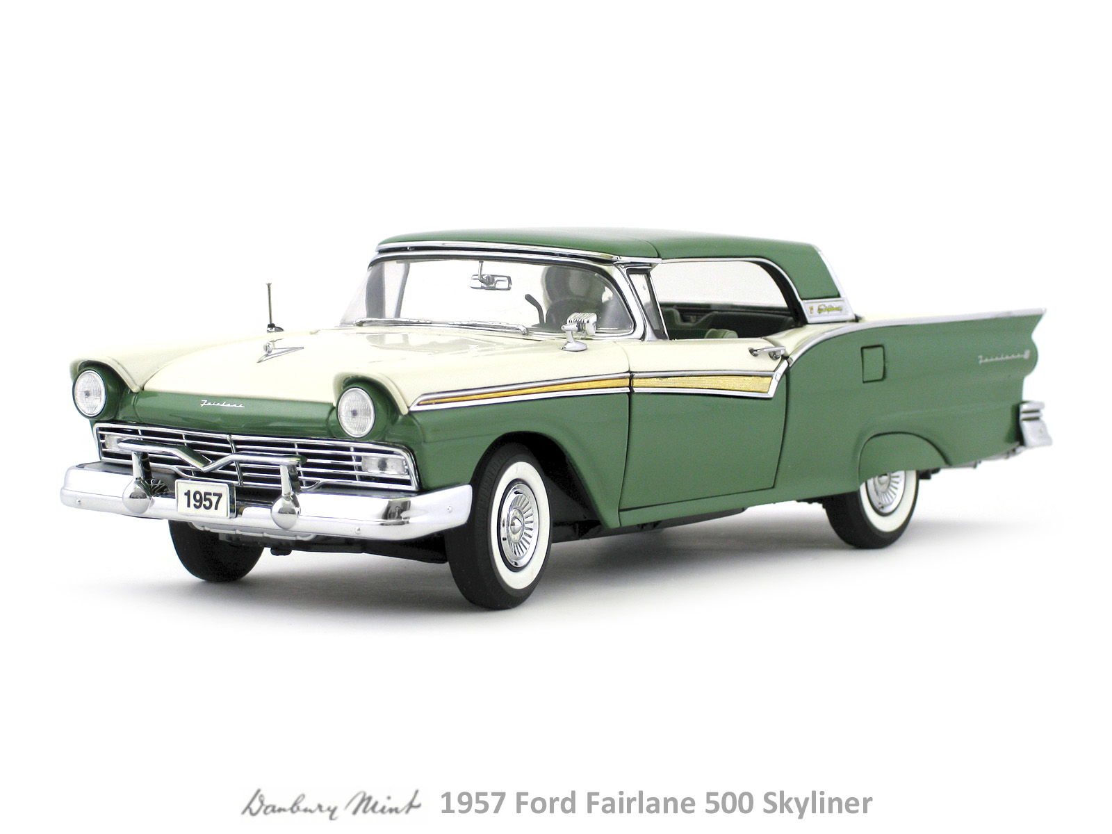 1957 Ford Fairlane 500 Skyliner Danbury Mint