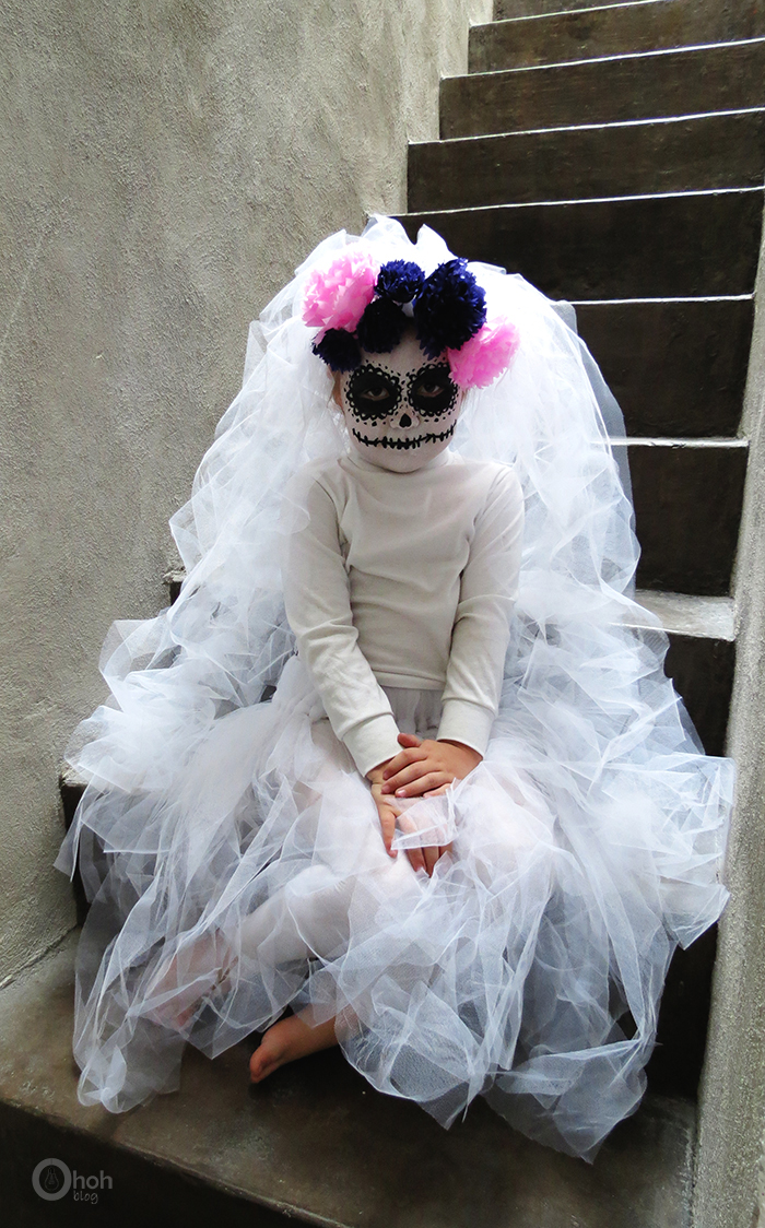 DIY Halloween costume sugar skull bride