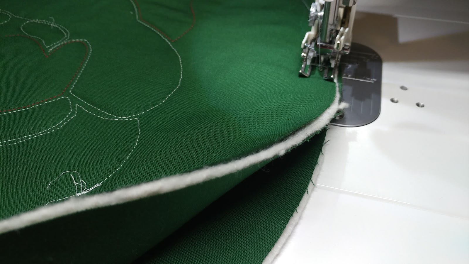 Slice of Pi Quilts Peeking Santa