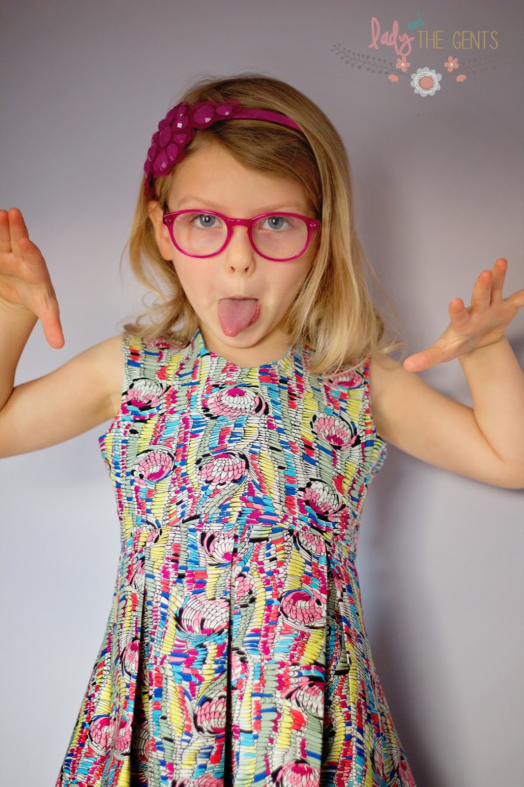 One Thimble Magazine Review {Issue 13} Lady and the gents