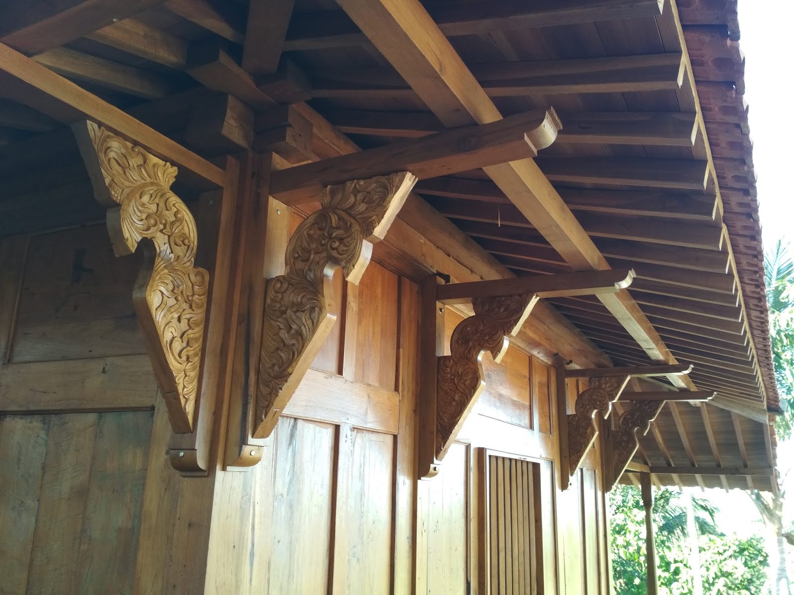 Griyasari Art Living Juni 2017