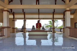 makam sultan hasanuddin gowa