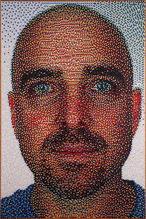 02-Eric-Daigh-Push-Pins-Portrait-Art-www-designstack-co