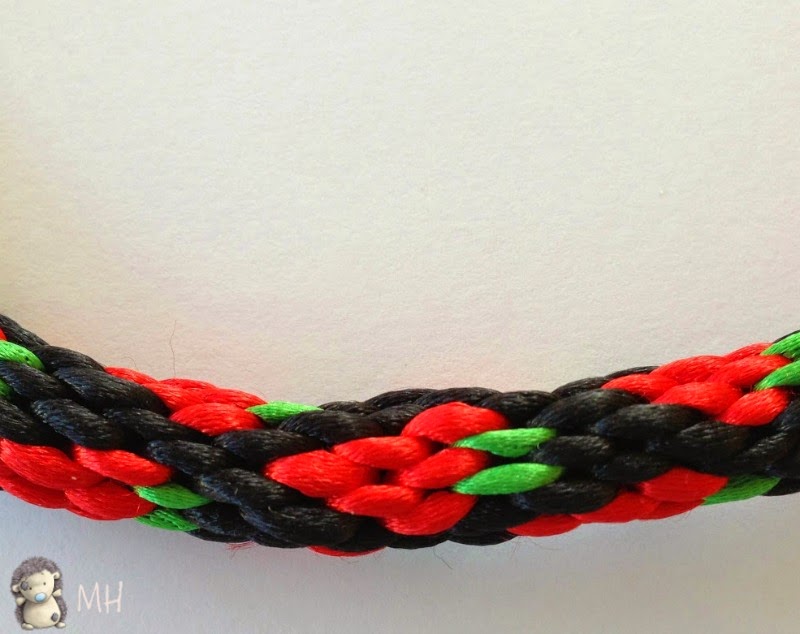 Pulseras Kumihimo de frutas