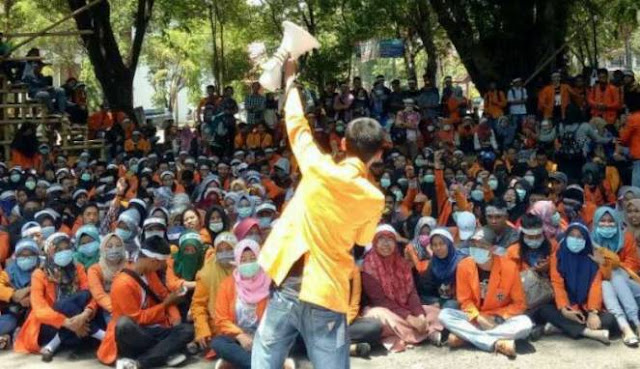 Universitas Negeri Makassar Pecat Dua Ribu Mahasiswa