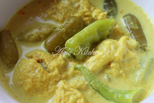 Gulai Lemak Telur Masin 