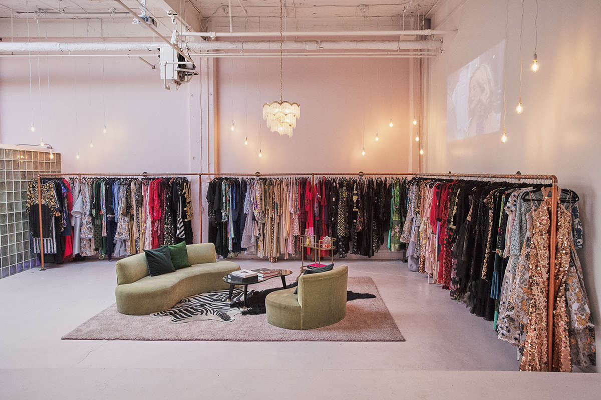 HOURS AND LOCATION Fitzroy Boutique