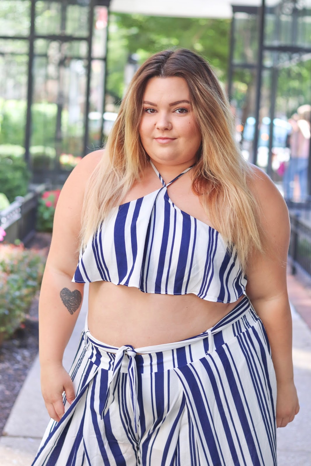 Plus Size Summer Pants Outfit - Natalie in the City