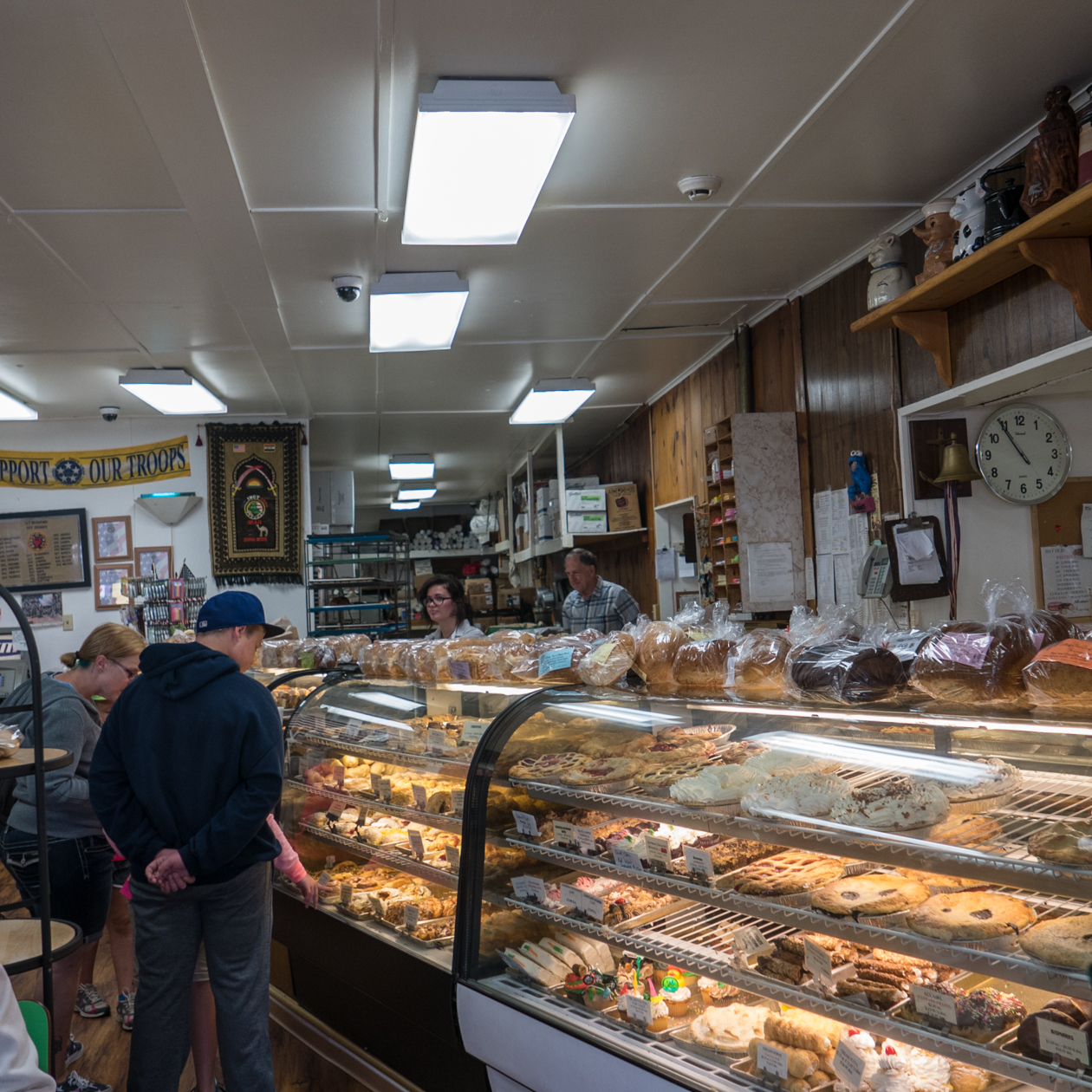 Rodeway Inn And The Cottage Bakery In Long Beach Wa Pacific