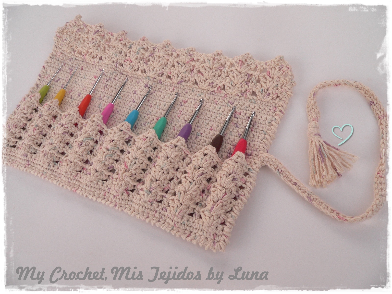 Вязаный пенал для девочек