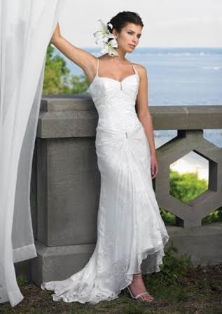 Romantic sleeveless beach Wedding Gowns