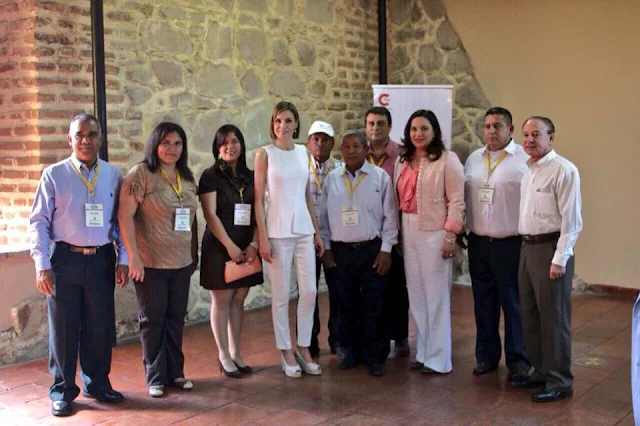 Queen Letizia of Spain with Honduran First Lady Ana de Hernandez visited the cathedral in Comayagua, 80 km north of Tegucigalpa