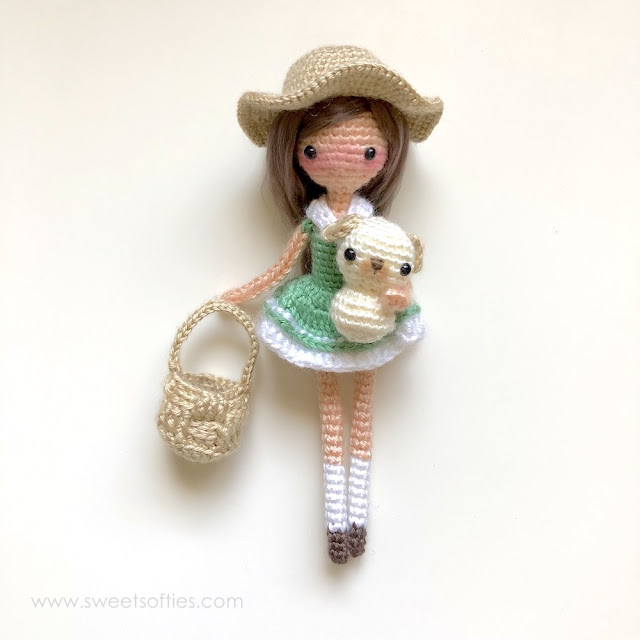Sierra the Summer Doll (Darling Dolls Series) Sweet Softies