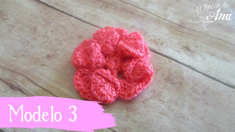 Flores tejidas con ganchillo