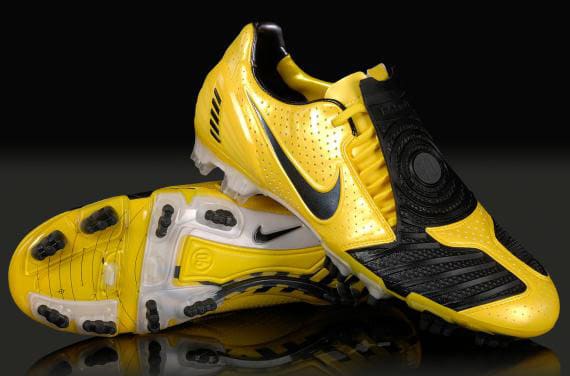 popular Redondo Canberra Nike Total 90 Laser II 2008 Boots - Original, K-Leather & Premium Version -  Tech Info, Colorways, Players - Footy Headlines