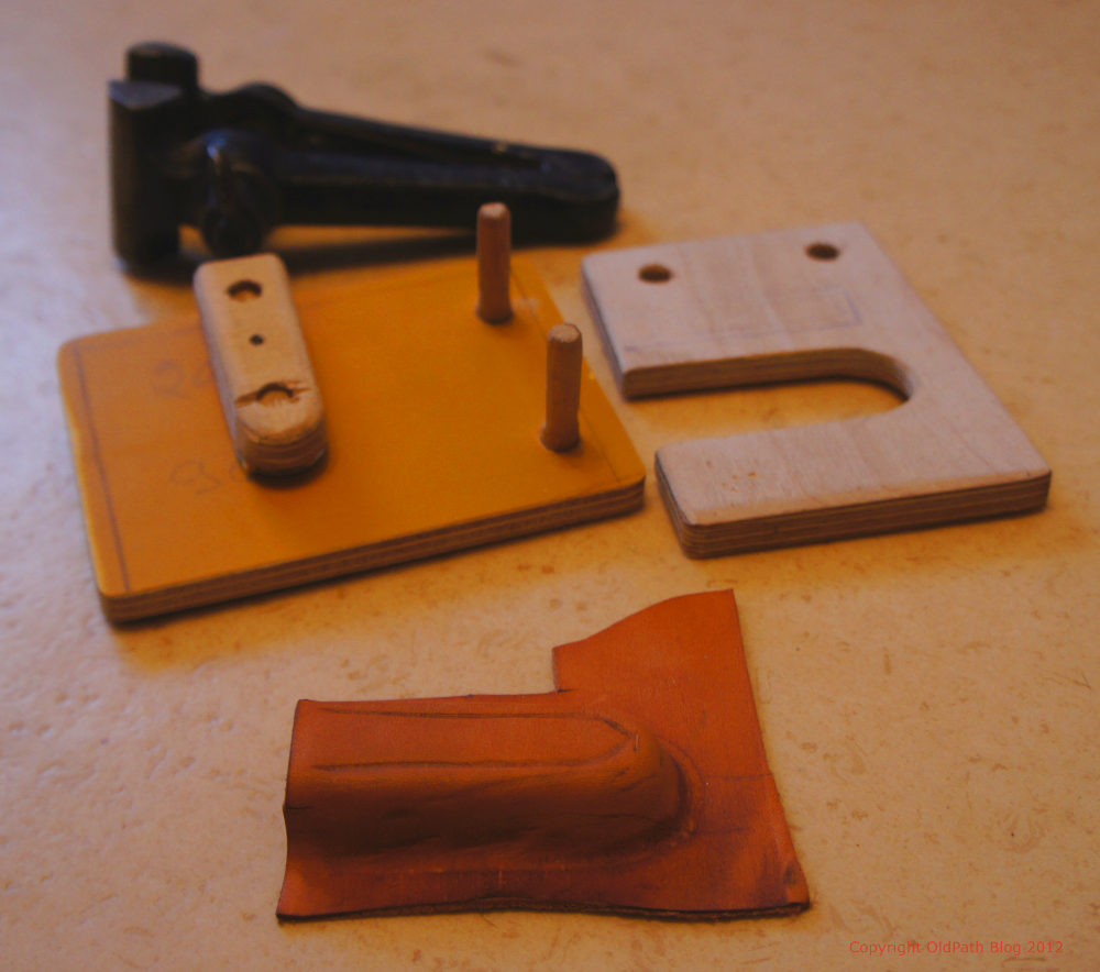 Old Path Simple leather press for Vic sheath making.