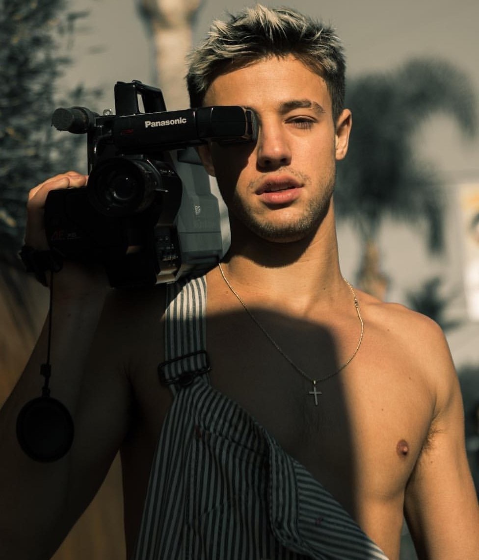 Alexis Superfan S Shirtless Male Celebs Cameron Dallas Shirtless From