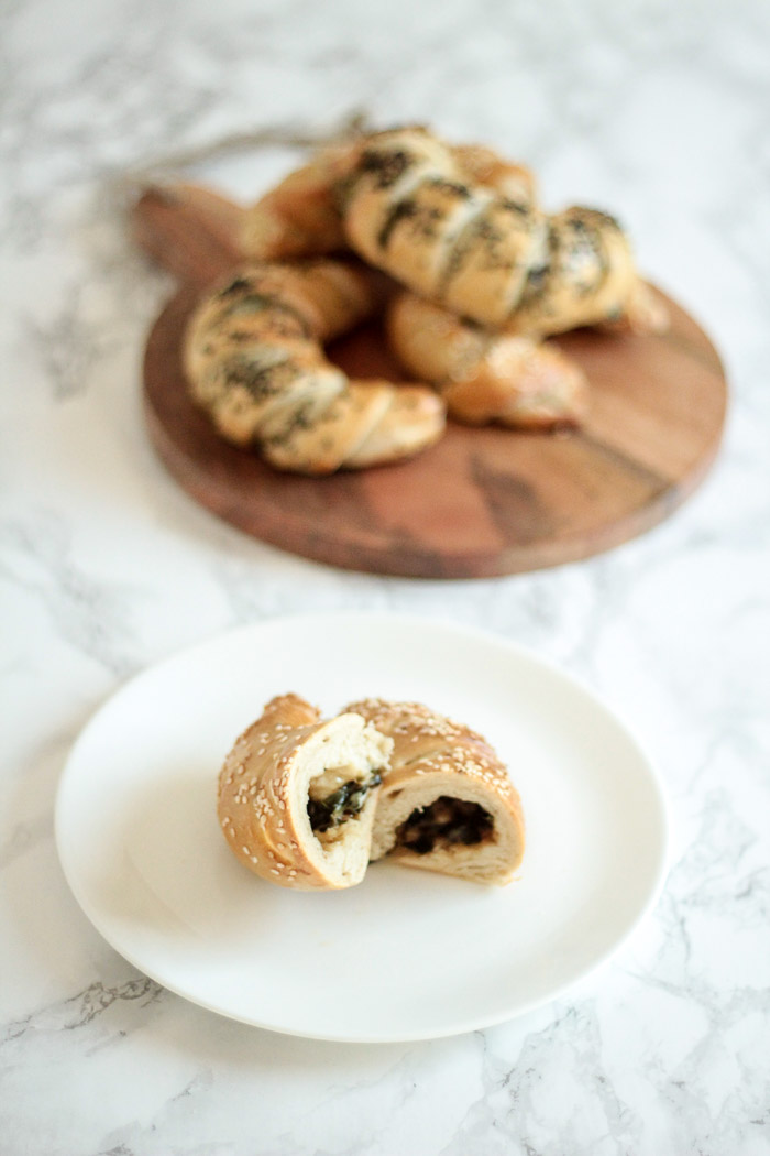 Die Glücklichmacherei: Easy Cheesy Delicious! 〖Spinat-Käse-Hörnchen〗 Die Glücklichmacherei: Easy Cheesy Delicious! 〖Spinat-Käse-Hörnchen〗