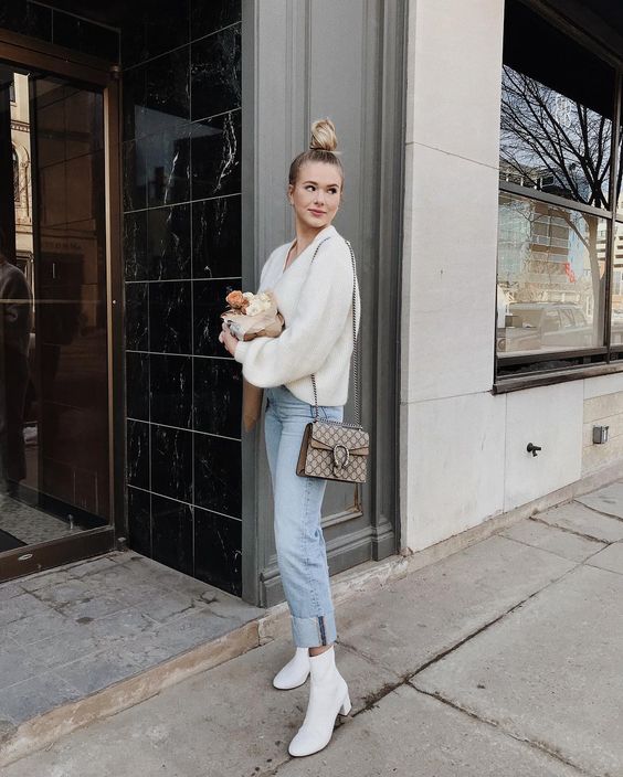 Gucci Dionysus Bag White Ankle Boots Blogger ootd street style