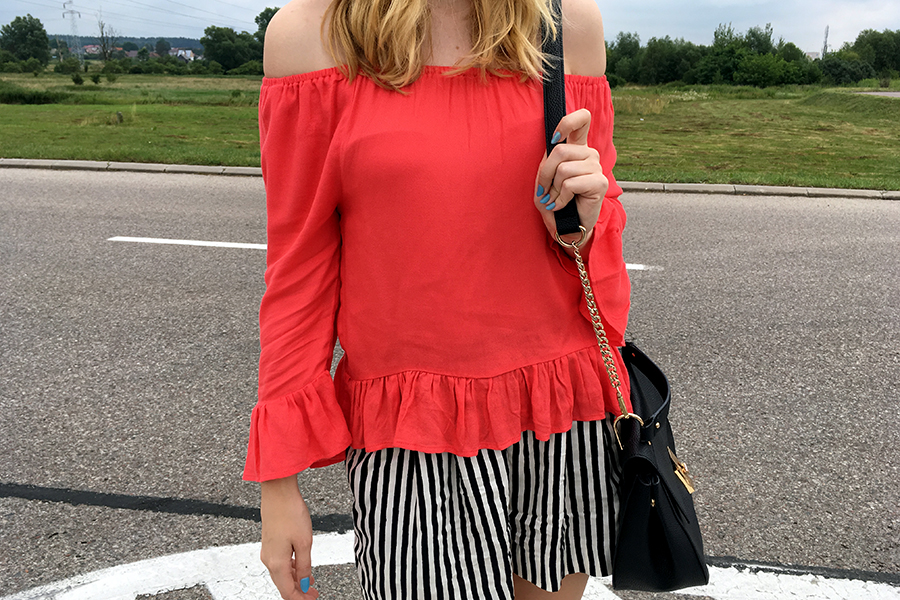 Wyluzowana Hiszpanka | Off shoulder 